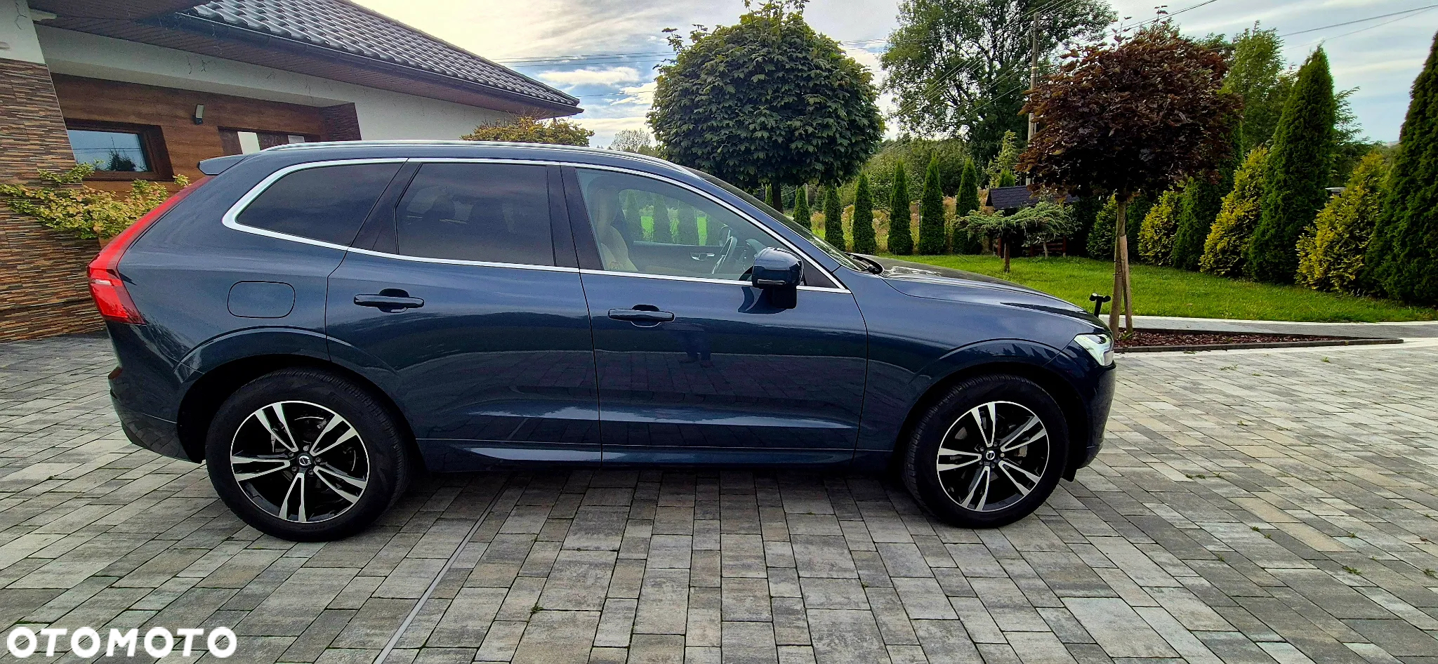 Volvo XC 60 T5 Momentum Pro - 7