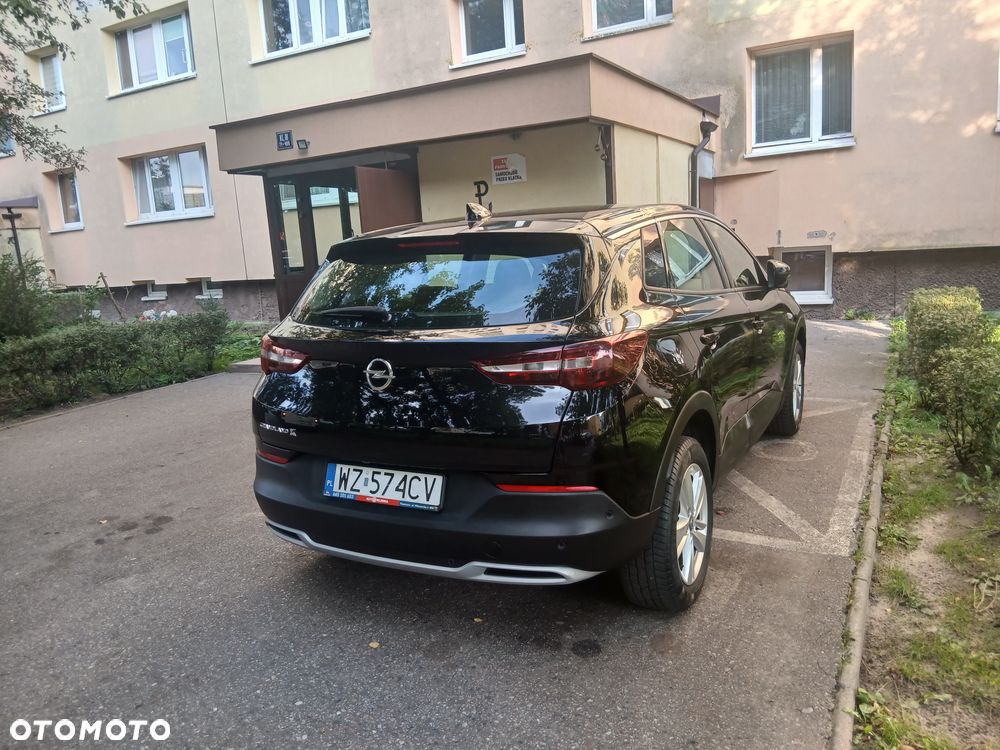 Opel Grandland X 1.6 T Elegance S&S - 11