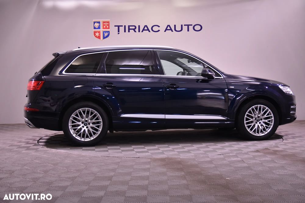 Audi Q7 - 6