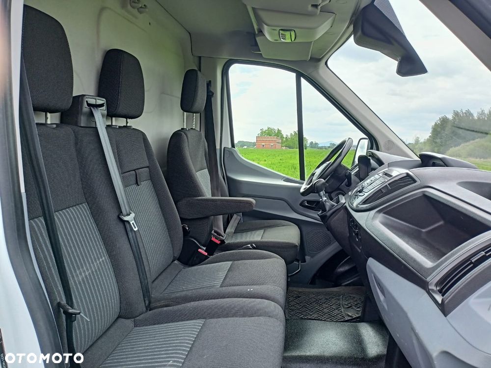 Ford TRANSIT - 12