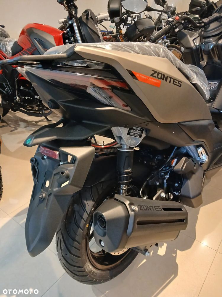 Zontes 125X - 14
