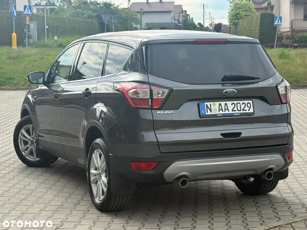 Ford Kuga 2.0 TDCi 4x4 Titanium - 5