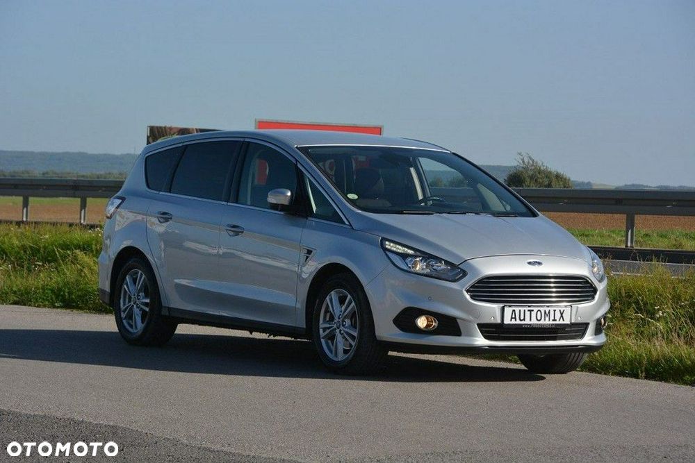 Ford S-Max 2.0 TDCi Titanium PowerShift - 9