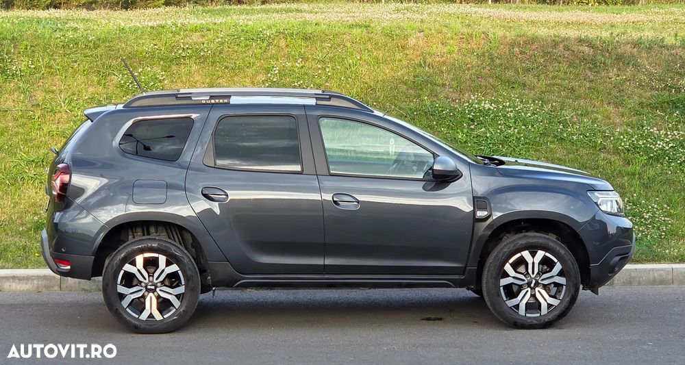 Dacia Duster ECO-G 100 Journey - 9