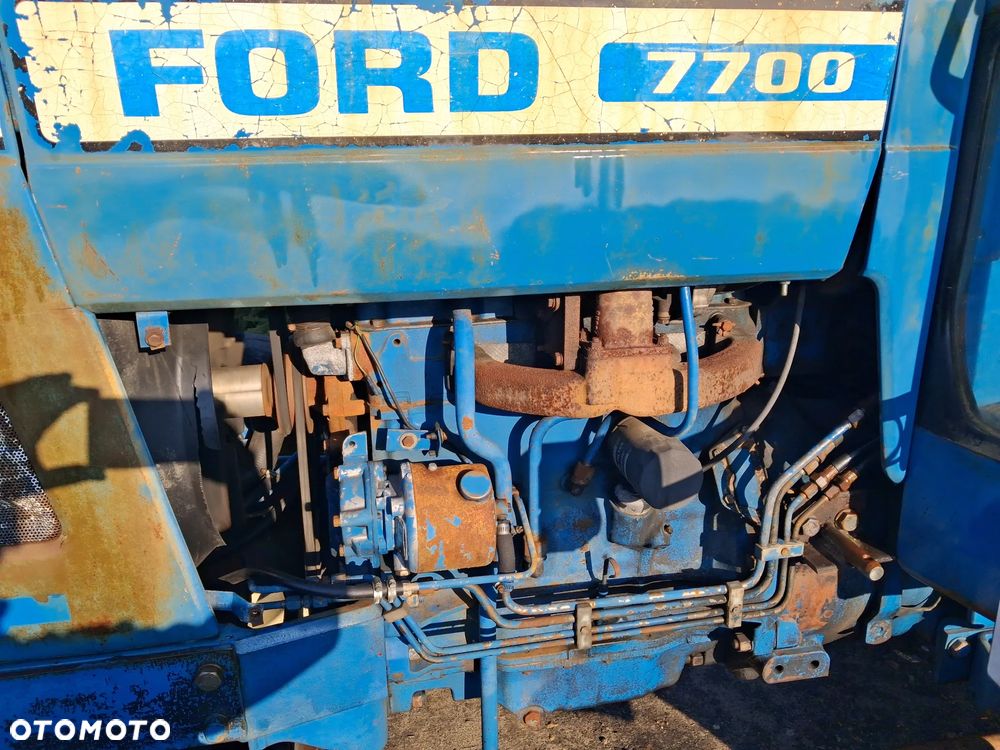 Ford 7700 turbo - 6