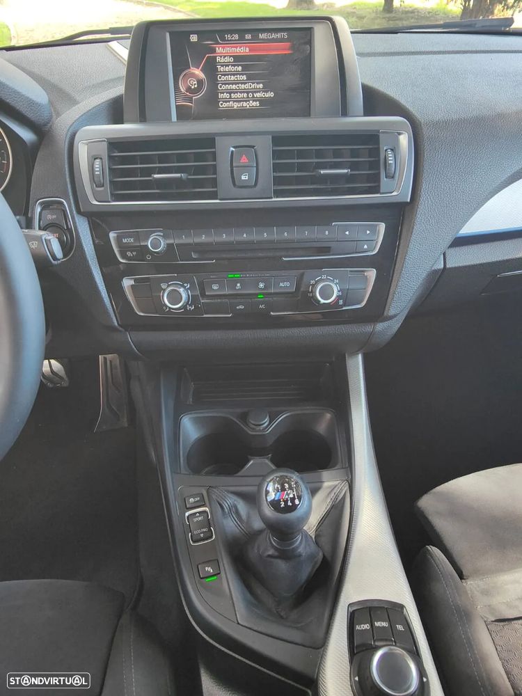 BMW 116 i Pack M - 18