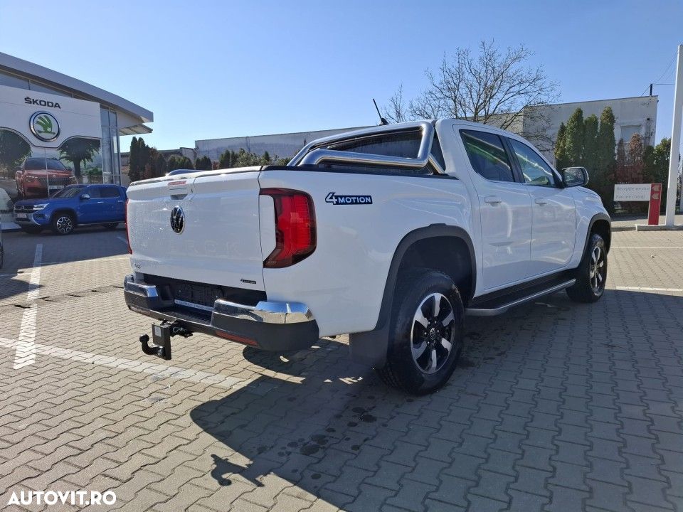 Volkswagen Amarok - 10
