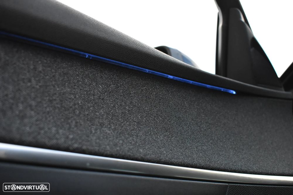 Peugeot 3008 1.6 Hybrid Allure Pack e-EAT8 - 31