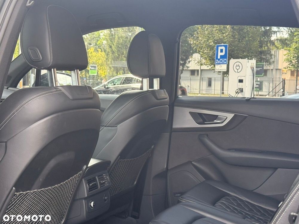 Audi SQ7 4.0 TDI Quattro Tiptronic - 18