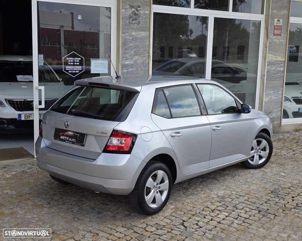 Skoda Fabia 1.0 Ambition - 4