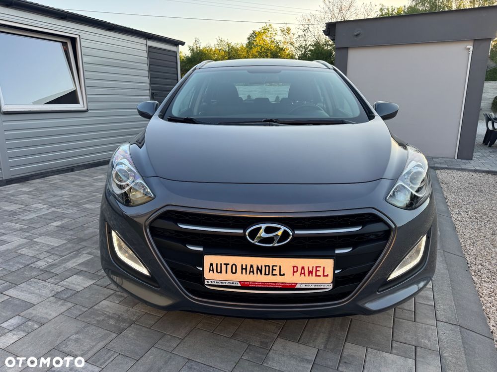 Hyundai i30 1.6 Comfort - 2
