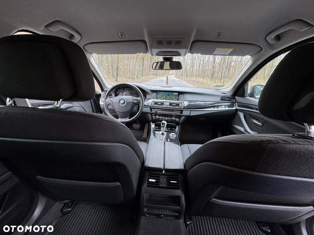 BMW Seria 5 520d xDrive Luxury Line - 8