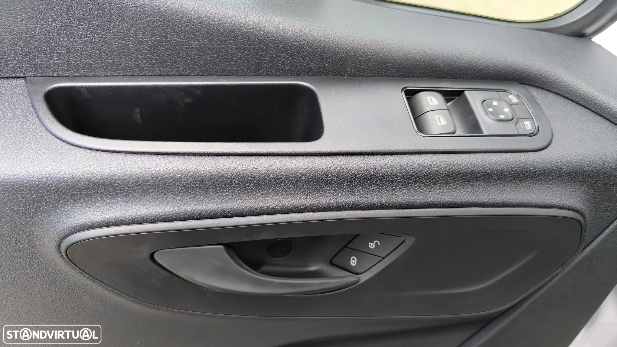 Mercedes-Benz Sprinter Chassis Pro 519Cdi 43 Caixa Automática - 12