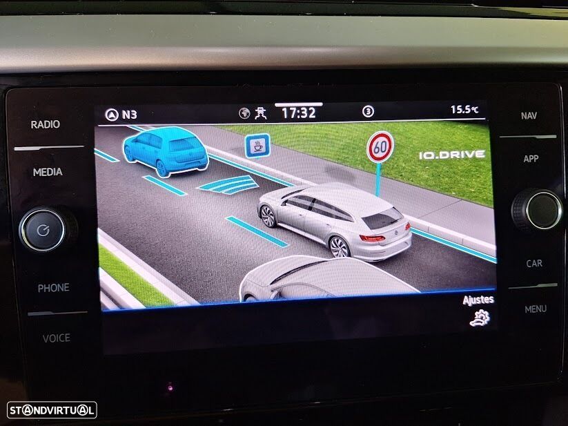 VW Arteon Shooting Brake 2.0 TDI Elegance DSG - 25