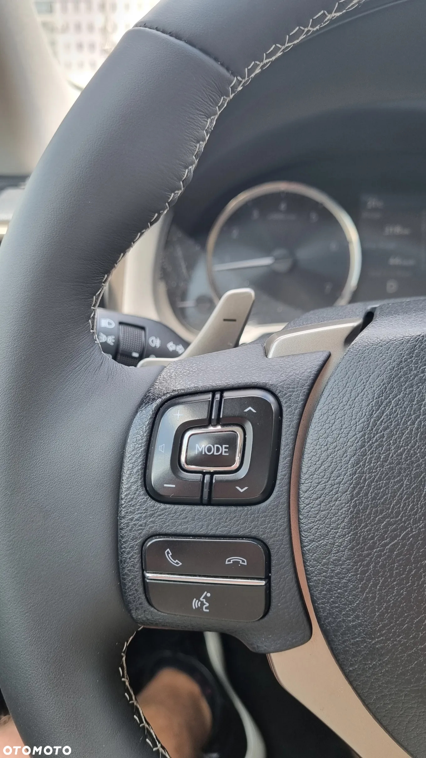 Lexus IS 200t / 300 Elegance - 19