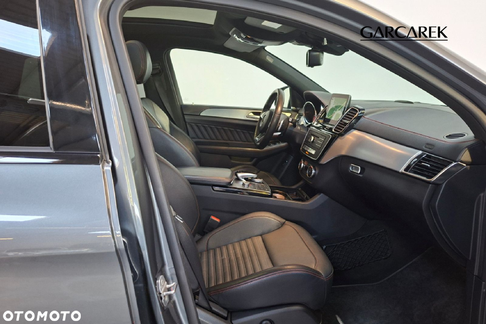 Mercedes-Benz GLE - 15