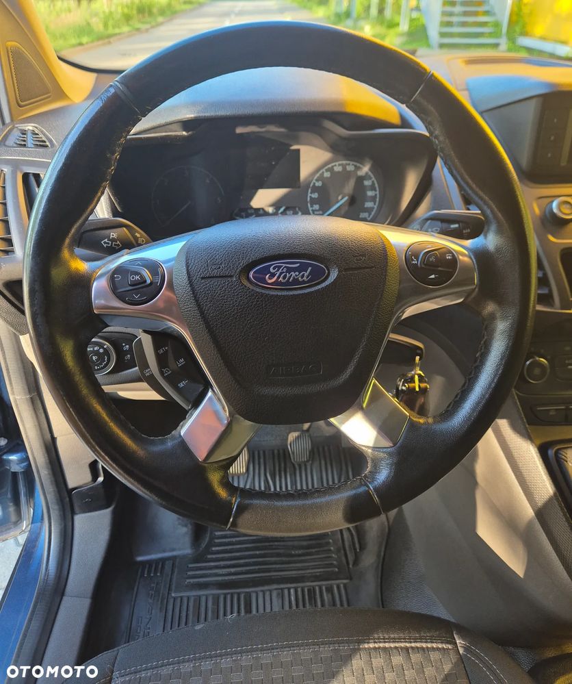 Ford Connect - 16
