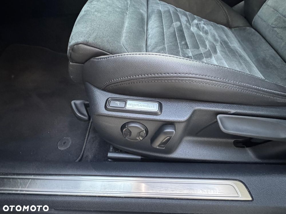 Volkswagen Passat 2.0 TDI BMT Highline DSG - 26