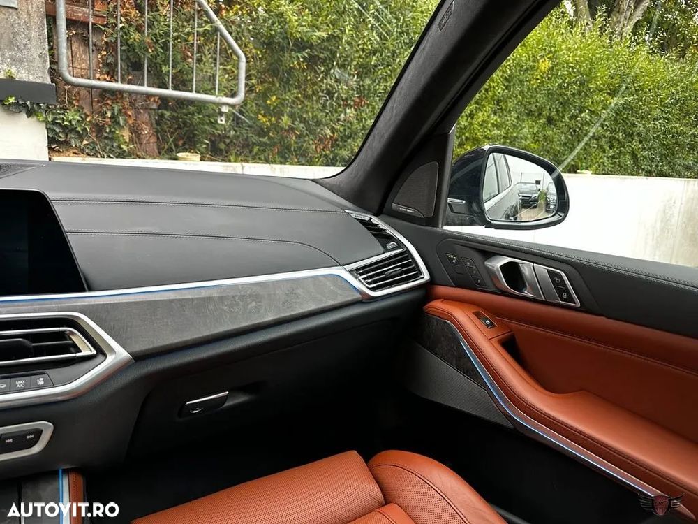 BMW X5 xDrive45e - 18
