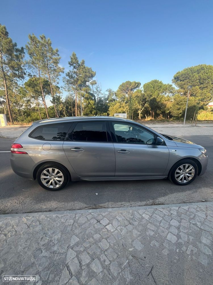 Peugeot 308 SW 1.6 BlueHDi Style - 4