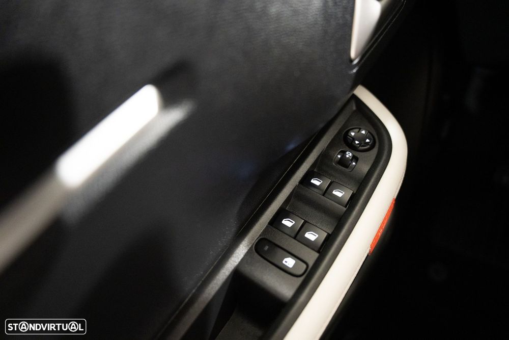 Citroën e-C3 44 kWh Autonomia Conforto Max - 26