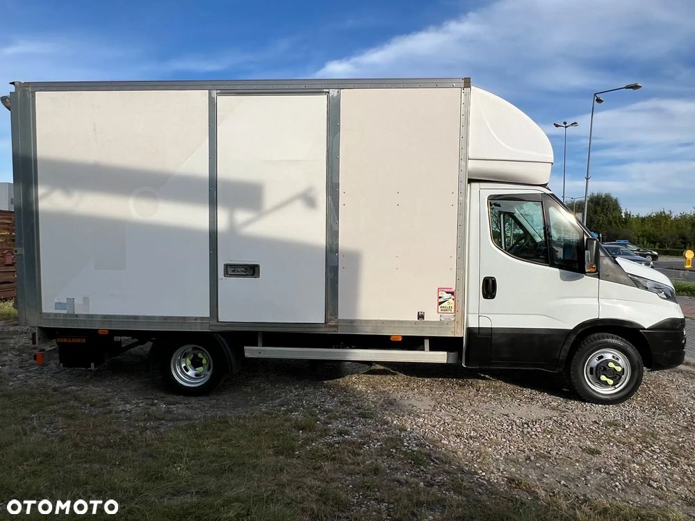 Iveco Kontener+Winda 35c16 - 4
