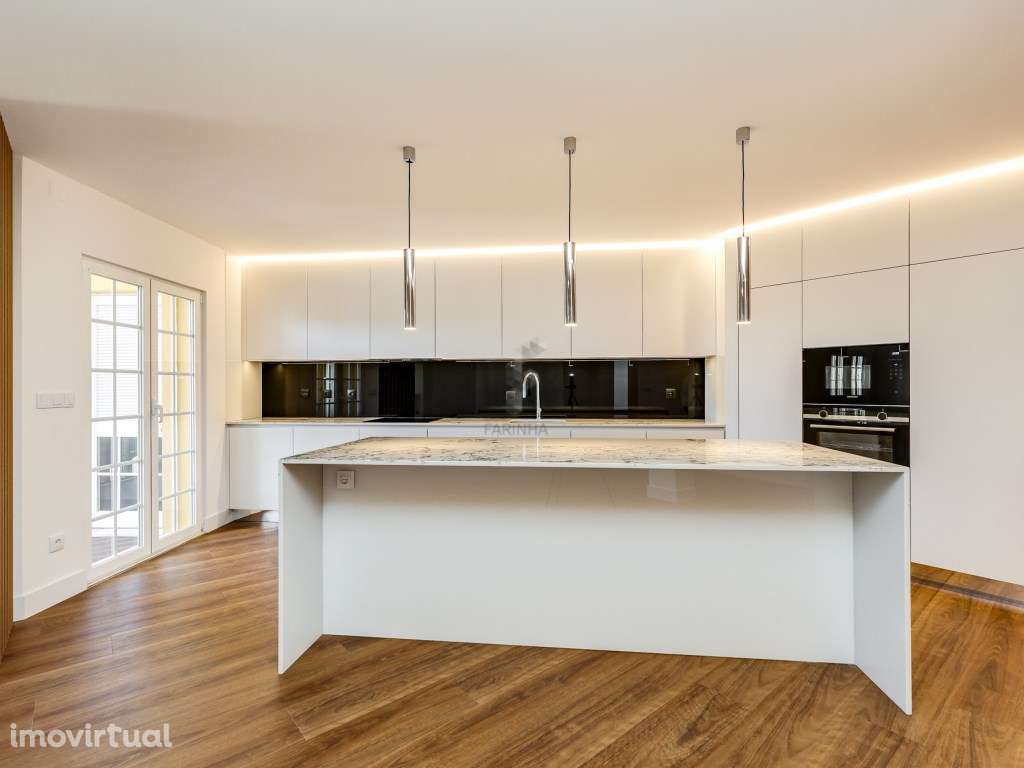 MAGNIFÍCO T4, no Condomínio fechado Páteo da Beloura, novo a estrea... - Grande imagem: 5/49