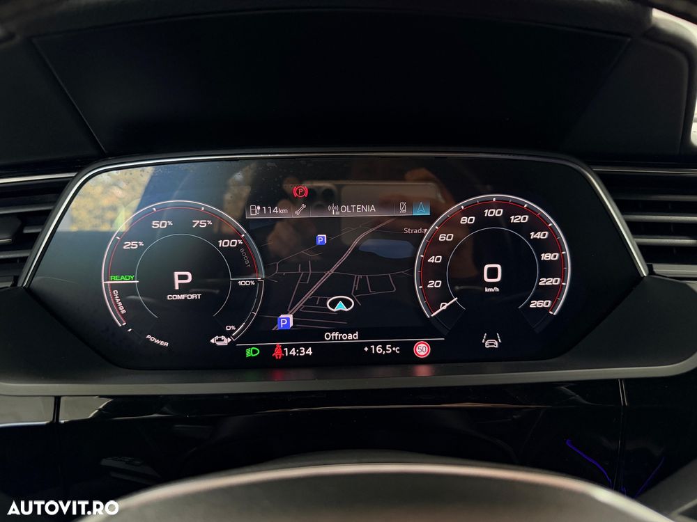 Audi e-tron - 25