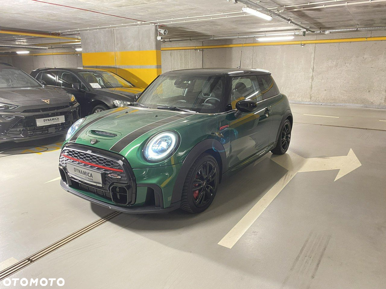 MINI John Cooper Works - 4