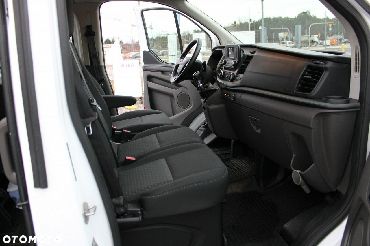 Ford Transit Custom - 28