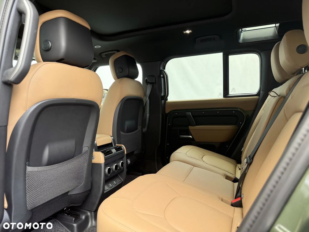 Land Rover Defender 110 D350 X-Dynamic HSE - 7