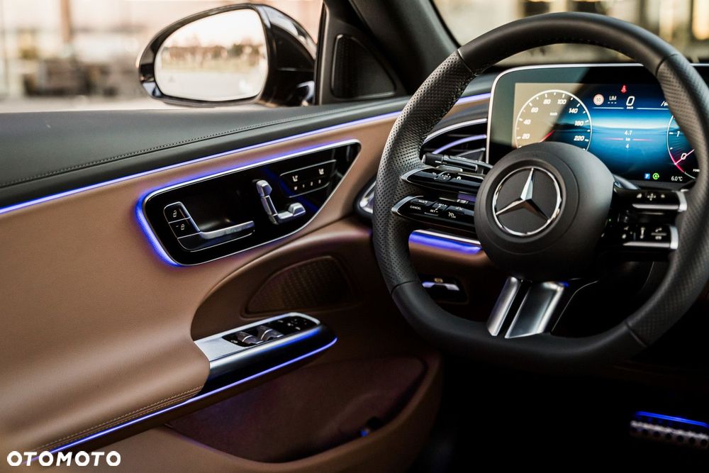 Mercedes-Benz Klasa E - 19