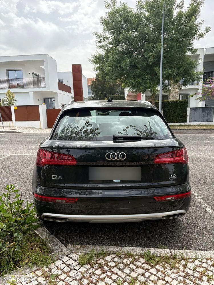 Audi Q5 40 TDI quattro Sport S-tronic - 4
