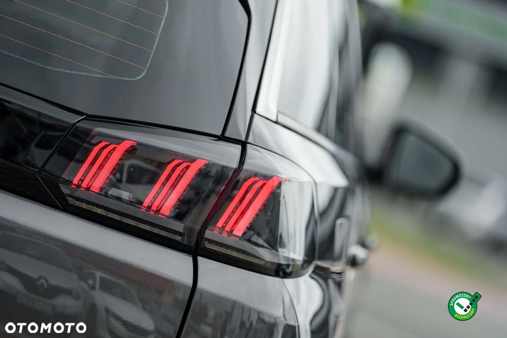 Peugeot 5008 - 13