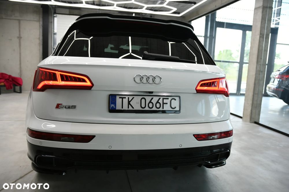 Audi SQ5 - 10