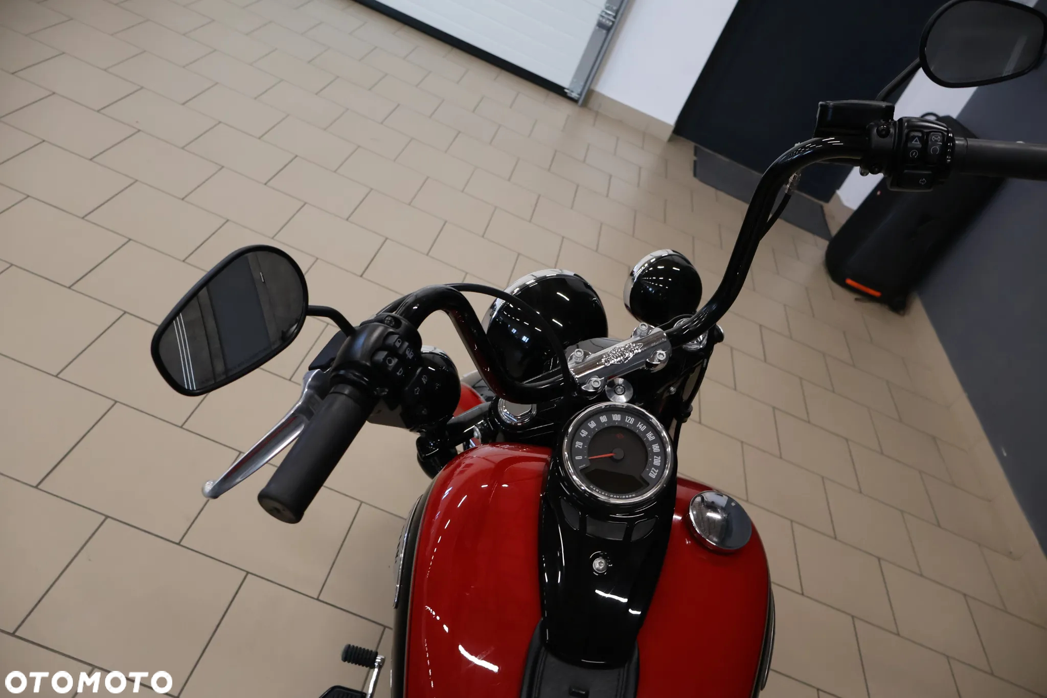 Harley-Davidson Softail Heritage Classic - 18