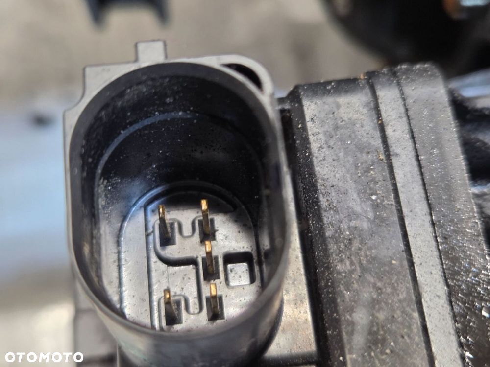 OPEL ASTRA K V  1.6 CDTi CHŁODNICA ZAWÓR EGR 55570005  V29007672 - 5