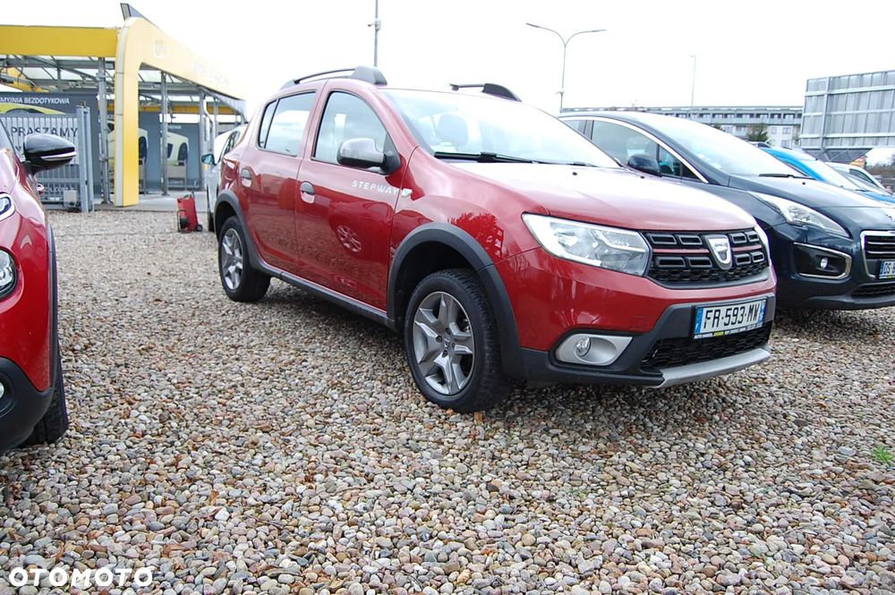 Dacia Sandero Stepway - 12