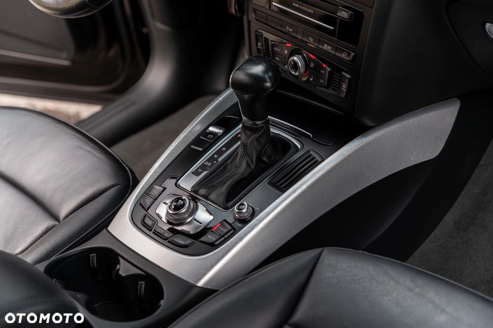 Audi Q5 2.0 TDI Quattro Sport S tronic - 28