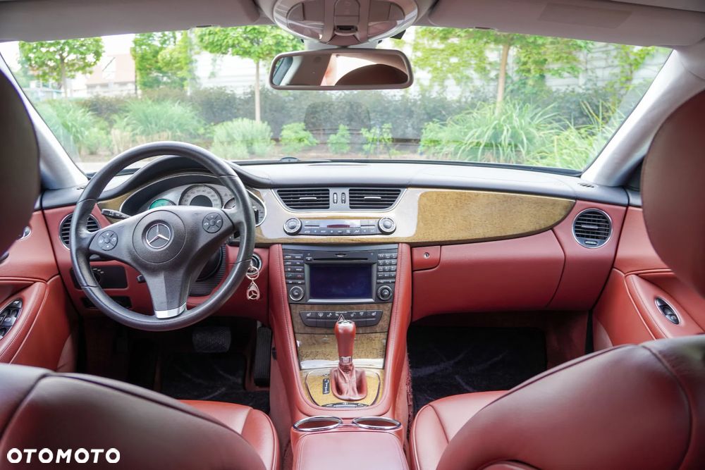 Mercedes-Benz CLS 350 7G-TRONIC - 17