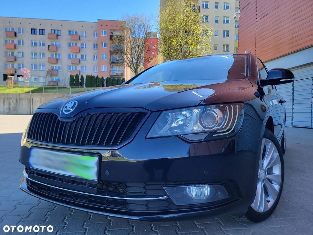 Skoda Superb 2.0 TDI Green tec Elegance - 4
