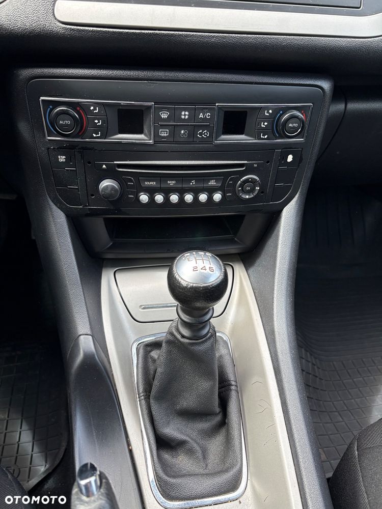 Citroën C5 2.0 HDi Confort - 9