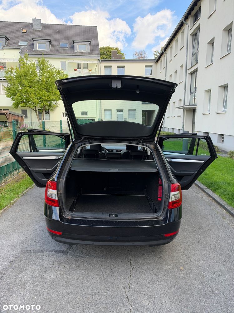Skoda Octavia - 2