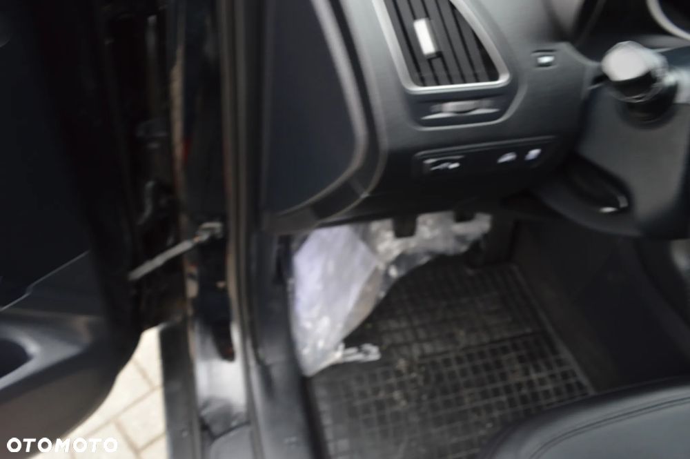 Hyundai ix35 1.6 GDI Comfort 2WD - 17