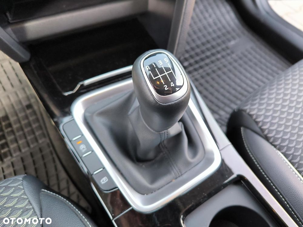 Kia XCeed 1.5 T-GDI L - 15