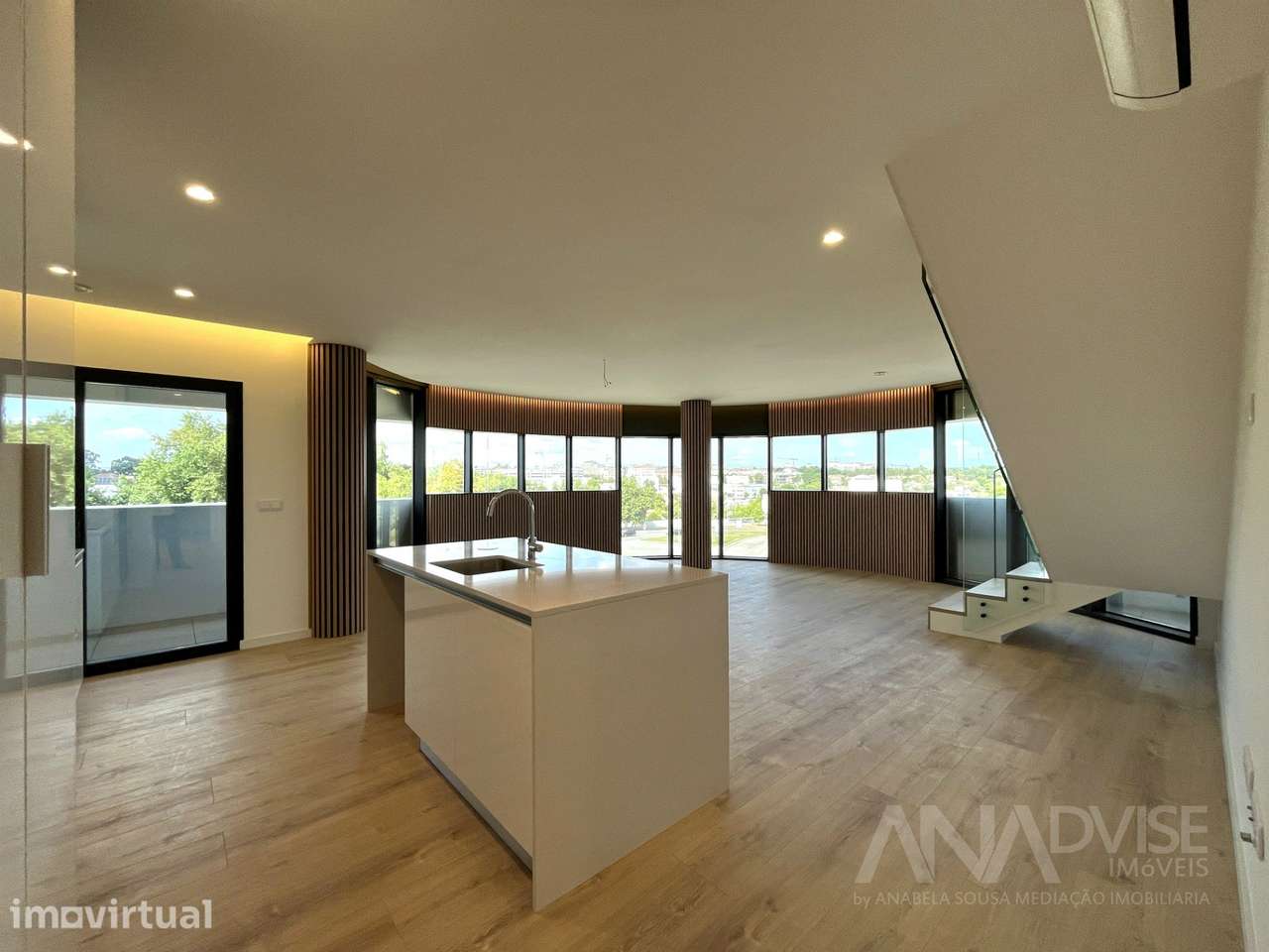 Apartamento T2+2 DUPLEX Venda em Repeses e São Salvador,Viseu - Grande imagem: 2/53