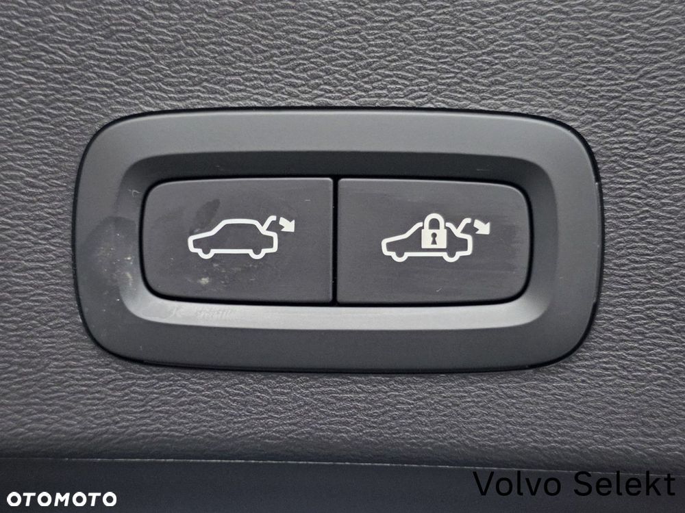 Volvo XC 40 - 19