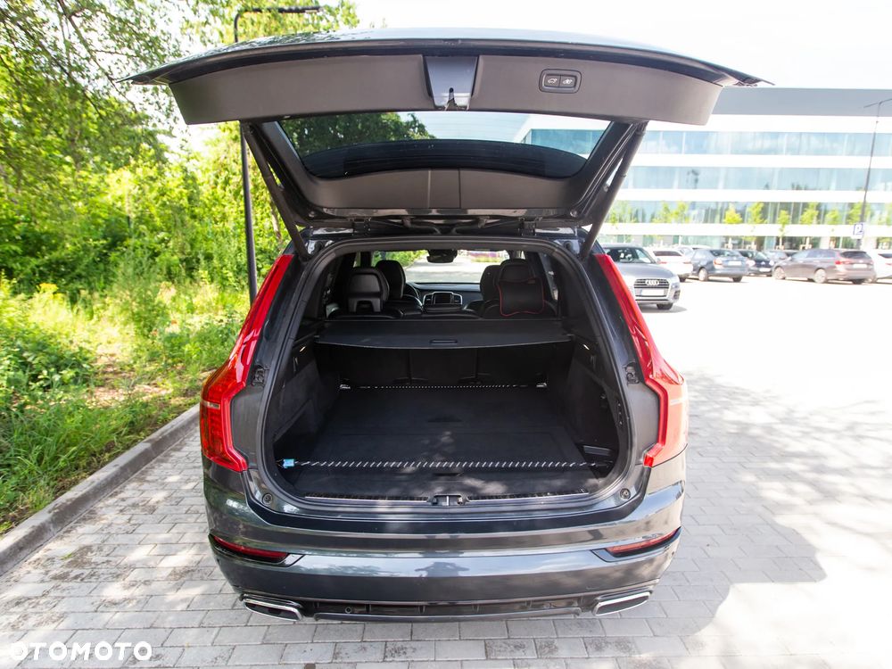 Volvo XC 90 T6 AWD Geartronic RDesign - 17