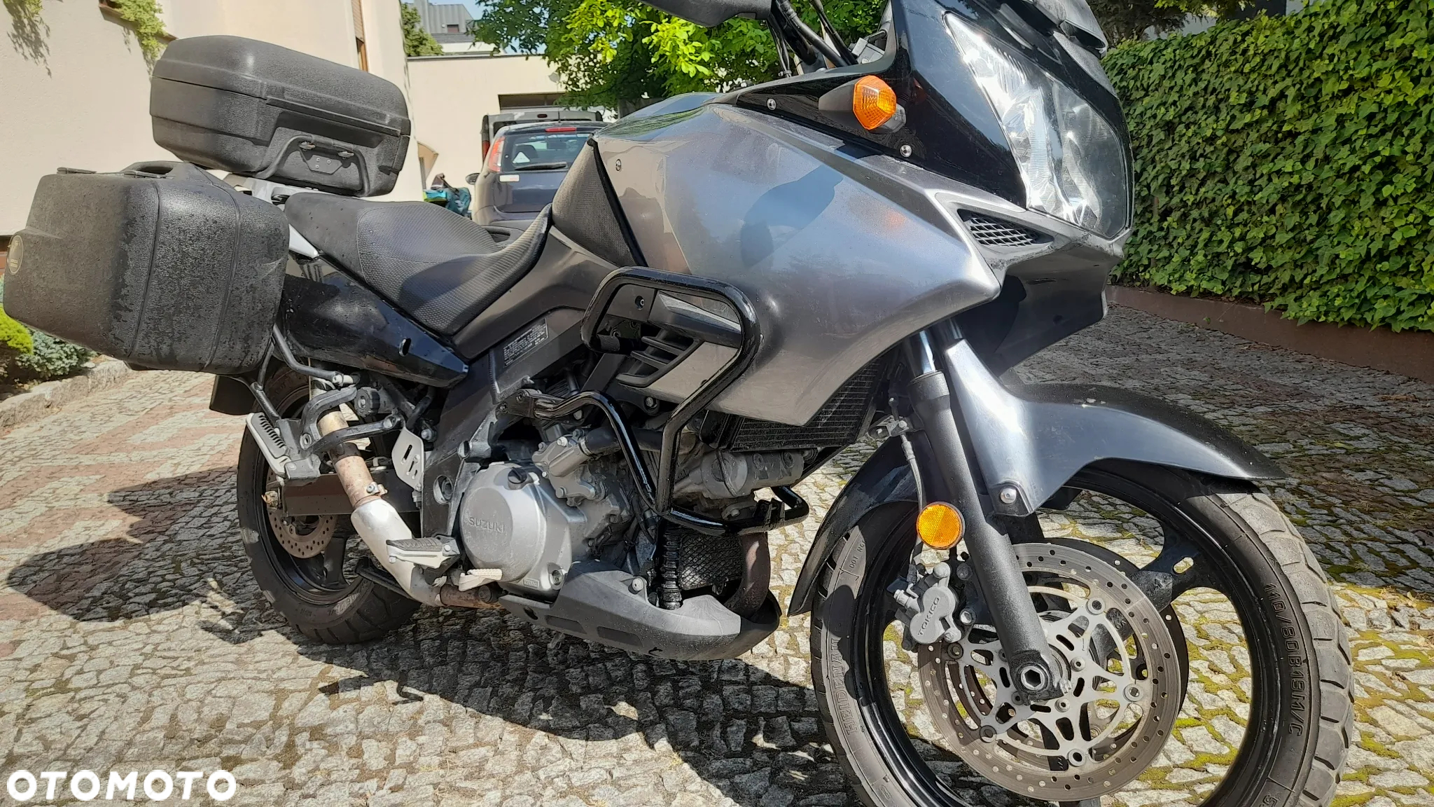 Suzuki V-STROM