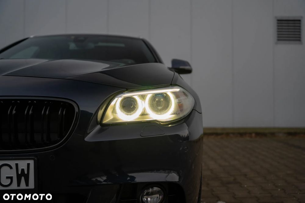 BMW Seria 5 530d xDrive Sport-Aut Luxury Line - 5